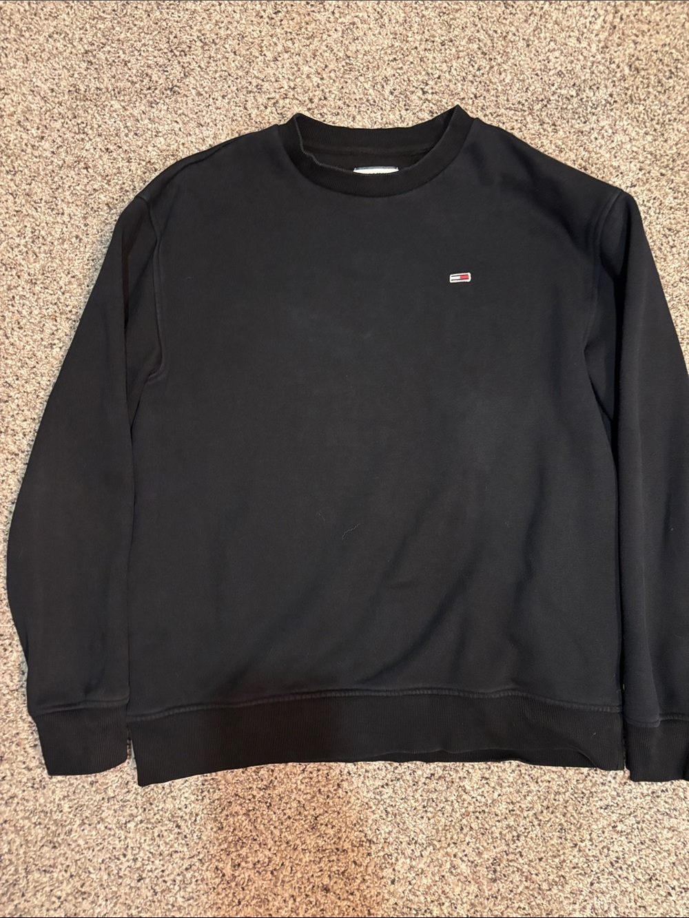 Tommy Hilfiger Black Crewneck Sweatshirt with Small Flag Logo